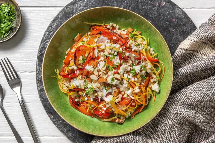 Parelcouscous met geroosterde puntpaprika en witte kaas